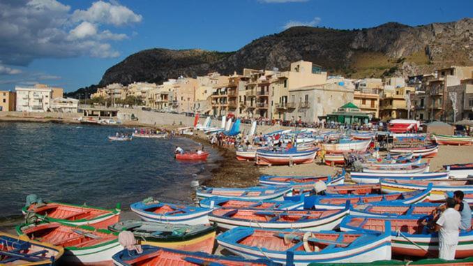 Aspra Al Delfino Blu Apartment *